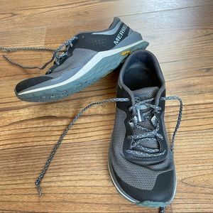 Size 6.5 / Women’s Merrell Trail Shoes